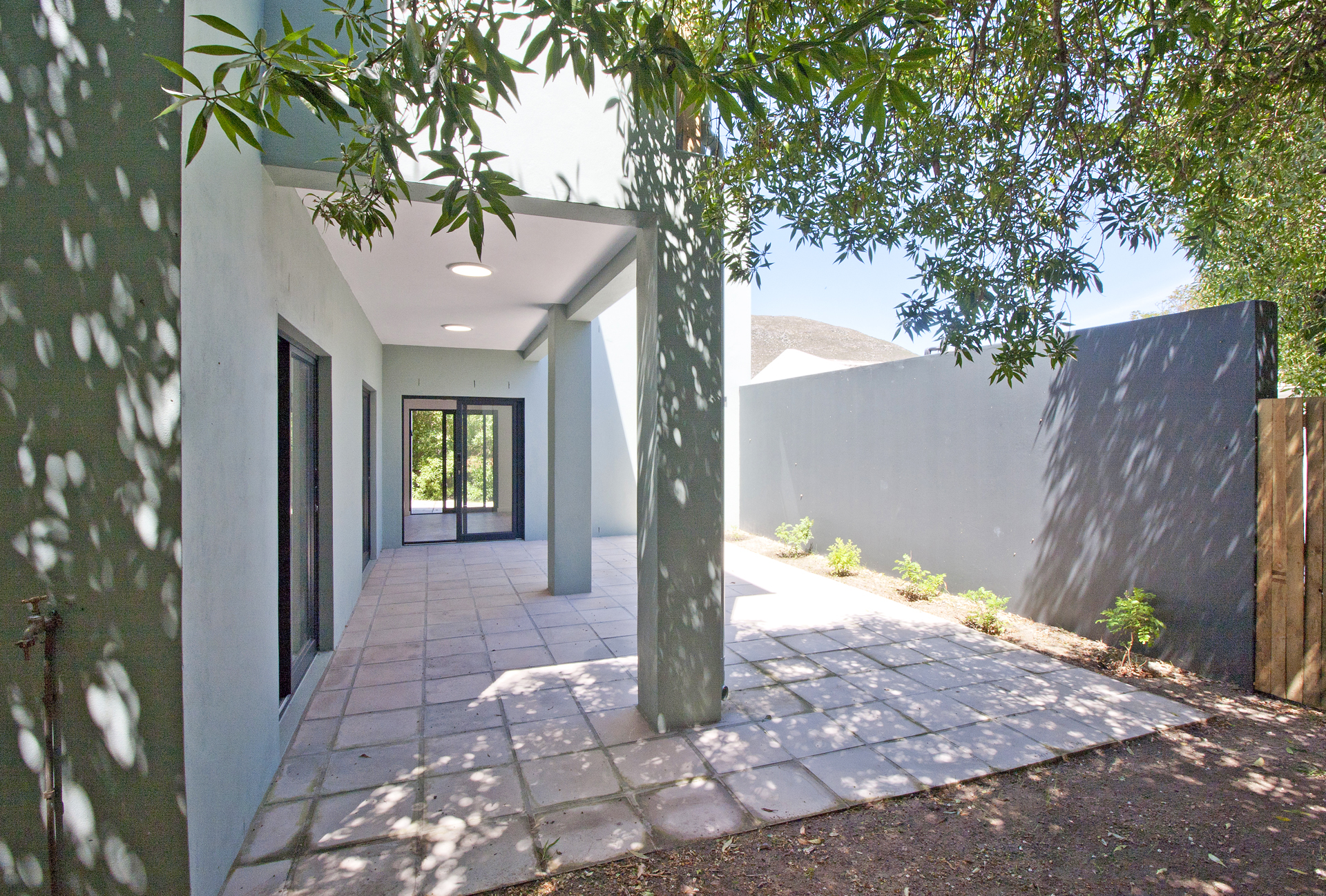 2 Bedroom Property for Sale in Faerie Knowe Western Cape